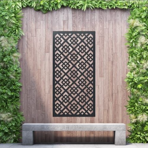 Aluminium Privacy Screen Diamond - Free Standing - 1800mm X 900mm Black